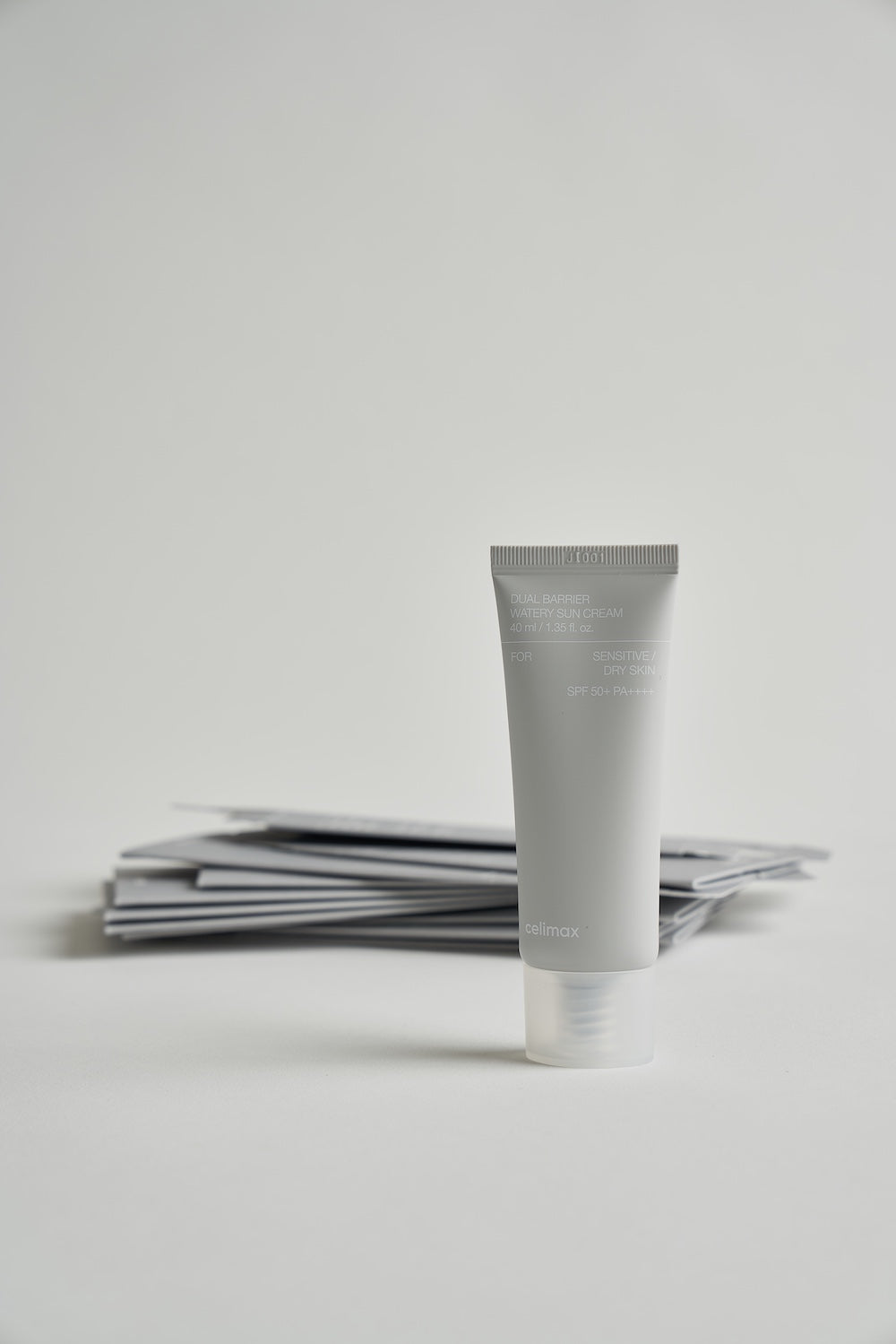 Dual Barrier Watery Sun Cream 40ml - 10