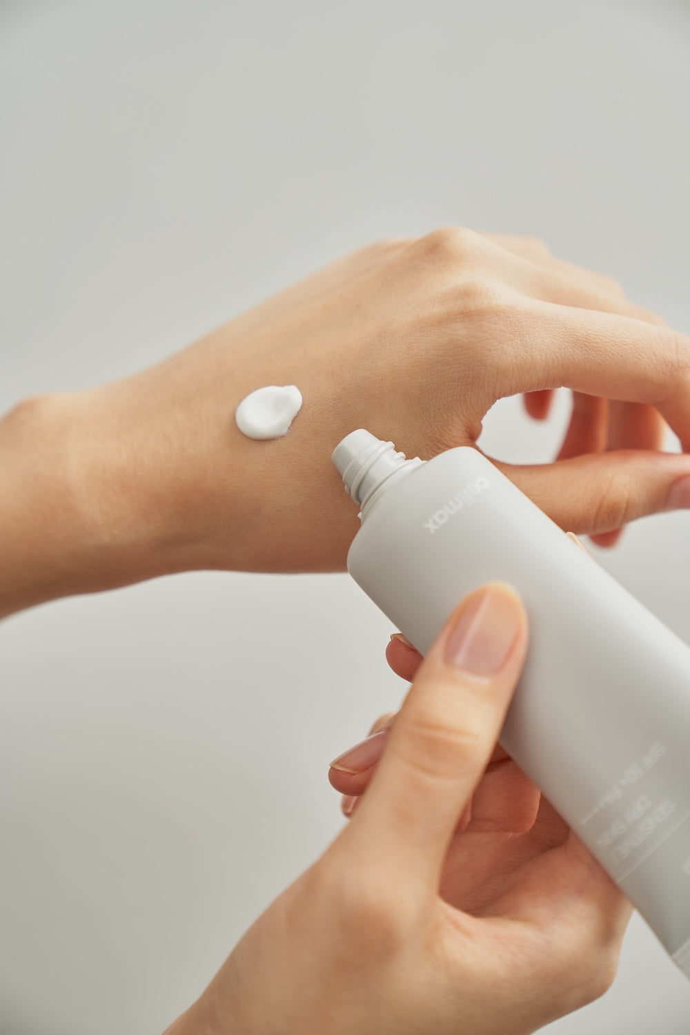 Dual Barrier Watery Sun Cream 40ml - 14