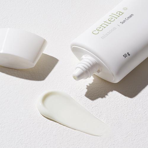 Centella Suncream 50g SPF 50+ PA++++ 50g - 3
