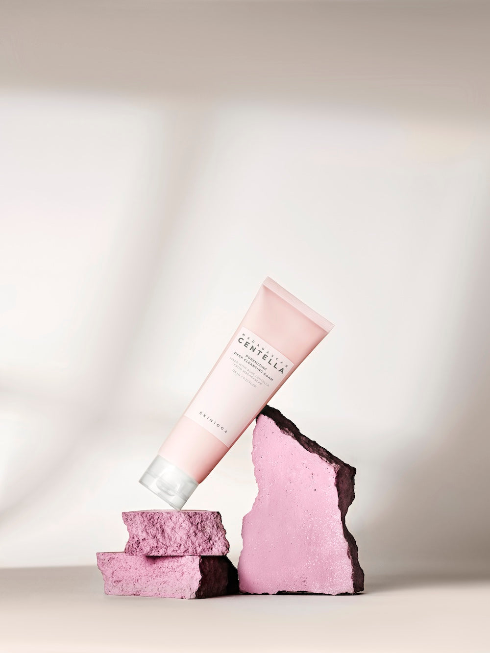 Madagascar Centella Poremizing Deep Cleansing Foam 125ml - 2