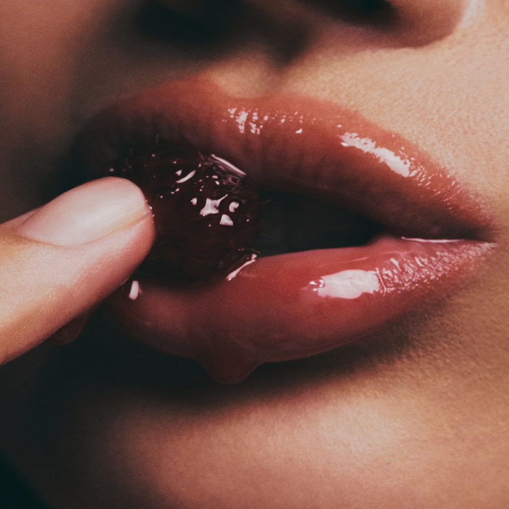 Vita Glow Lip Oil - Chilled Berry 4.5ml
