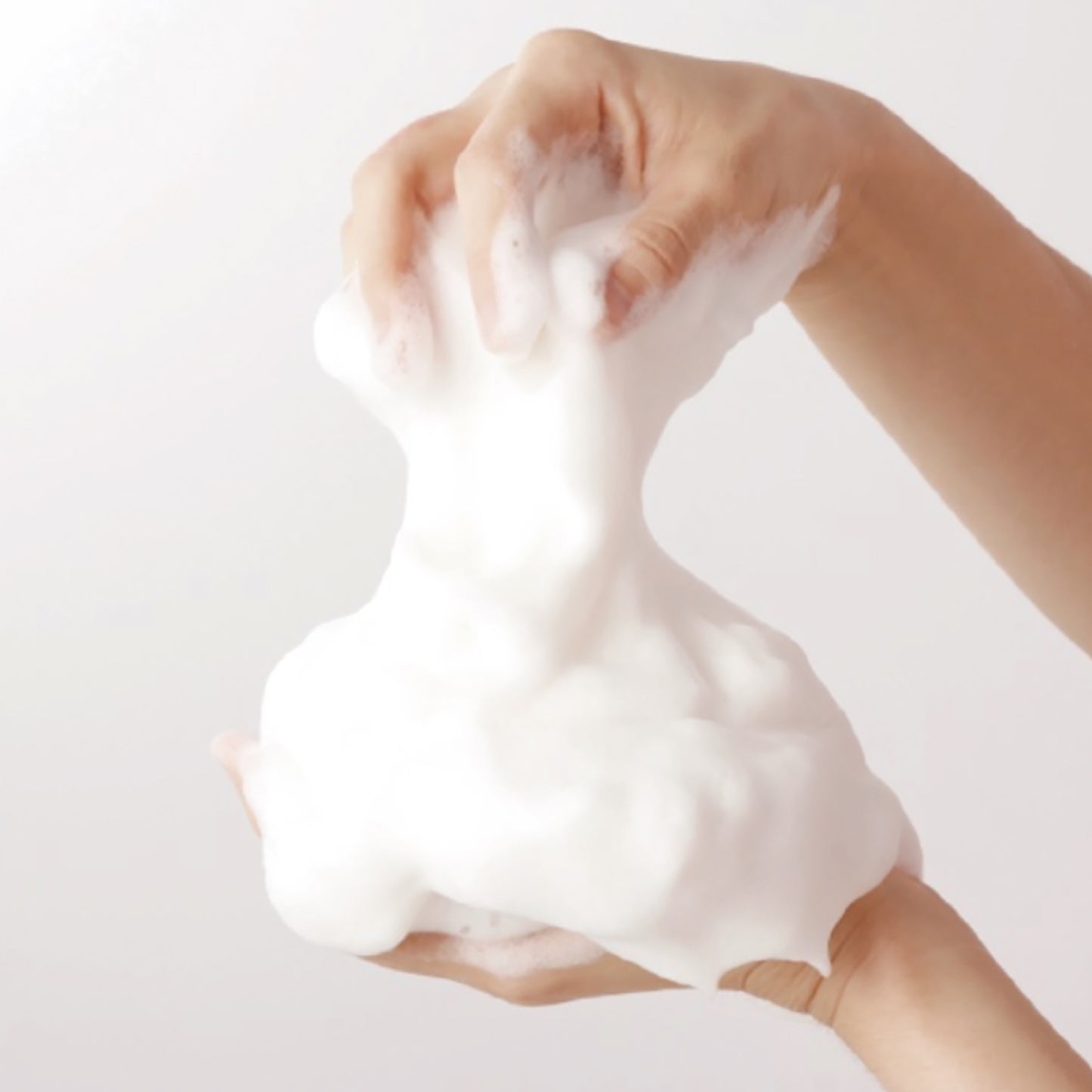 Pure Foaming Facial Cleanser 150ml - 3